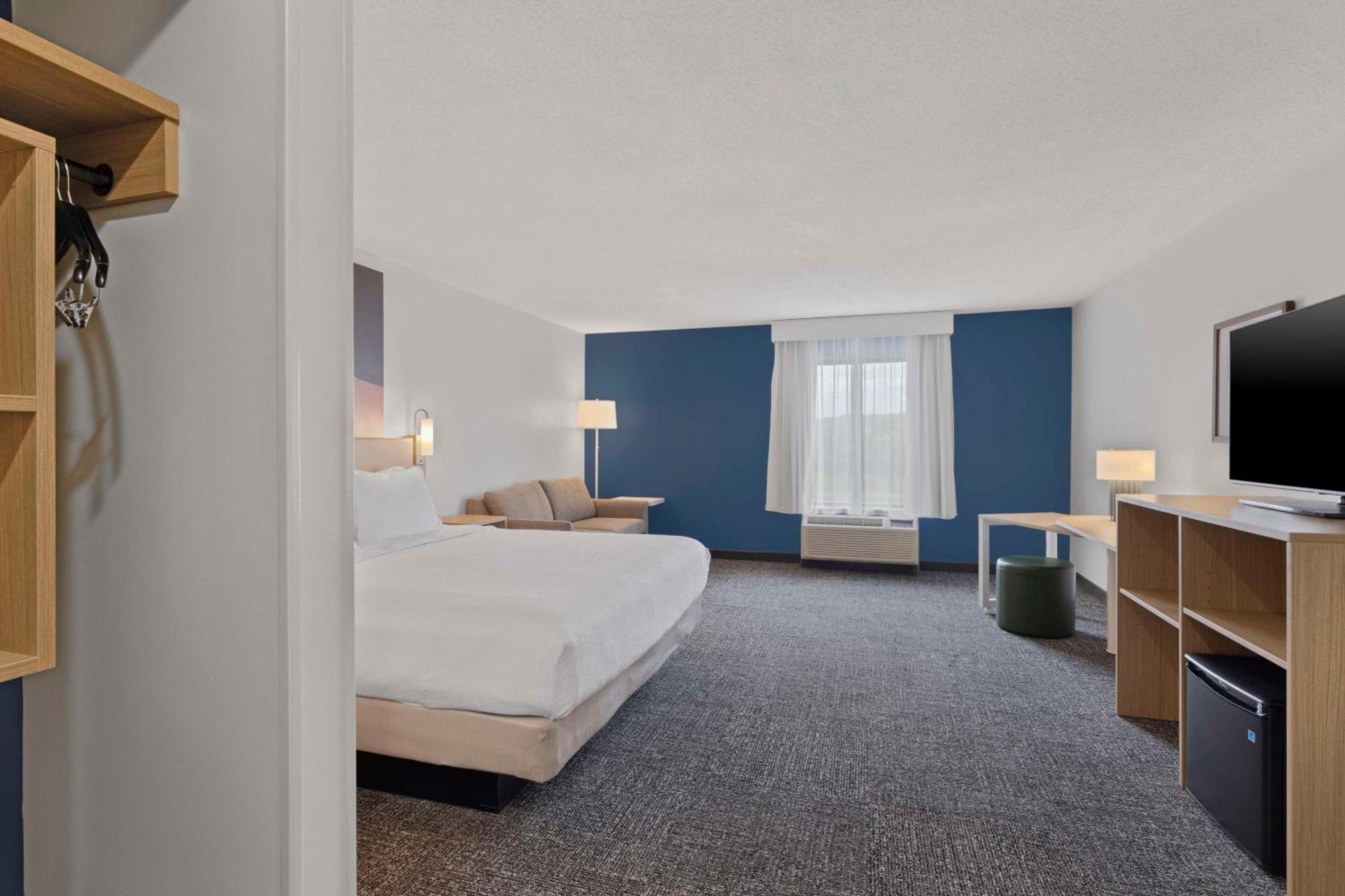 Spark By Hilton Newcomerstown Экстерьер фото